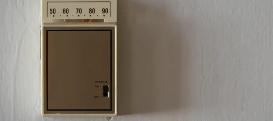 An old thermostat